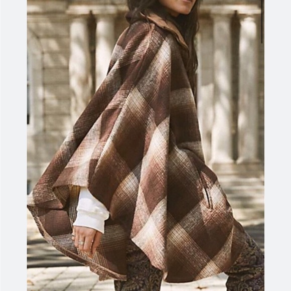 NWOT Free People Woodstock Brushed Poncho - Picture 2 of 7